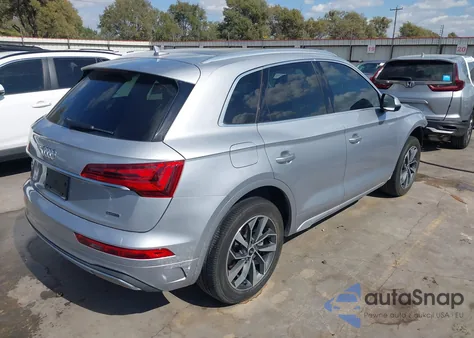 2021 Audi Q5 Premium 45 Tfsi Quattro S Tronic z USA, uszkodzony, nr VIN WA1AABFY2M2091996